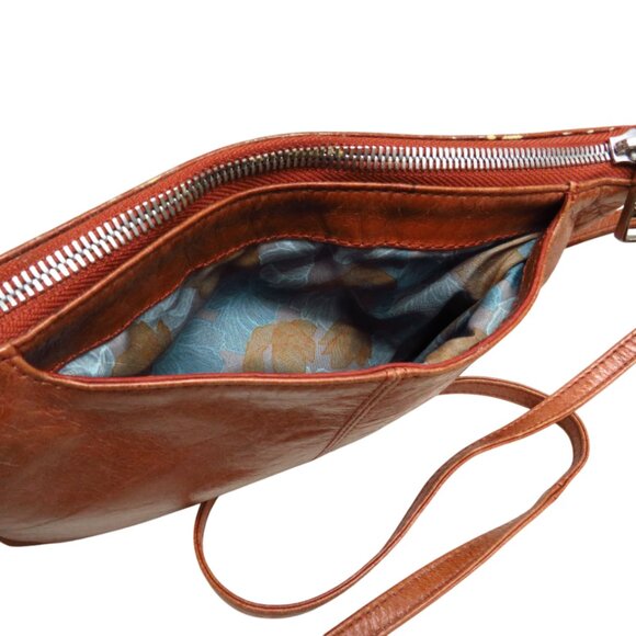 Crossbody Buttery Soft All Leather Outer Very Good Condition - Picture 3 of 10